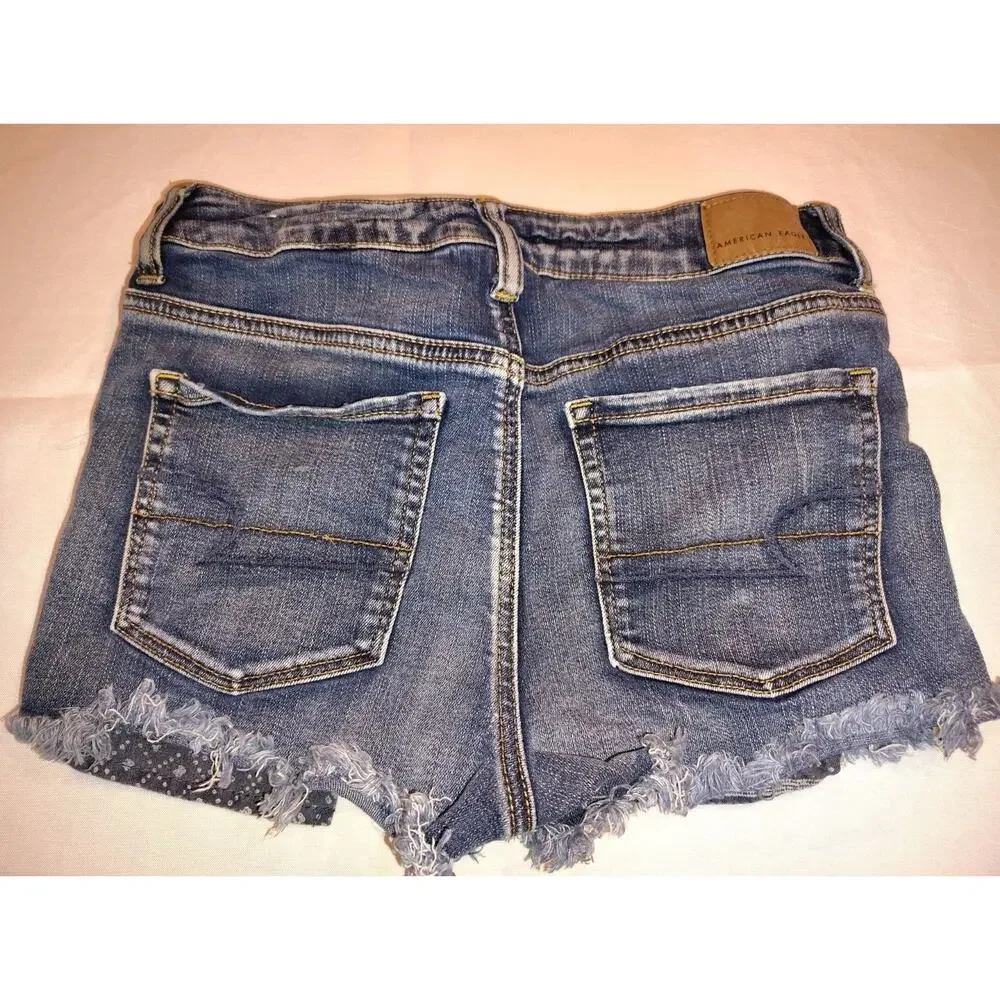 American Eagle Next Level Stretch Short Denim Distressed Shorts Women's Size 4